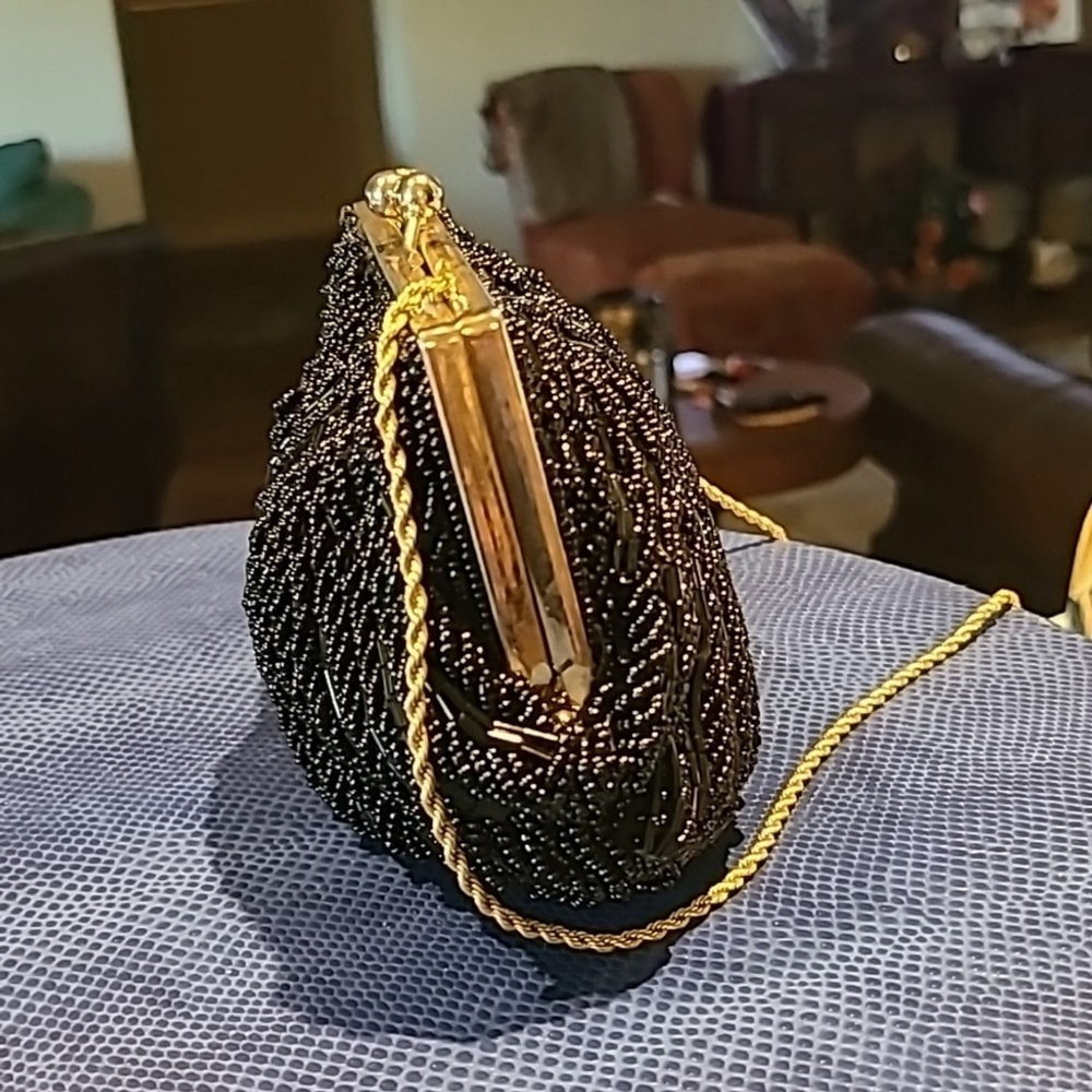 Beaded evening bag. Lovely black satin and beads gold clasp. Sz. 6"x6". (#1315) - Picture 3 of 14